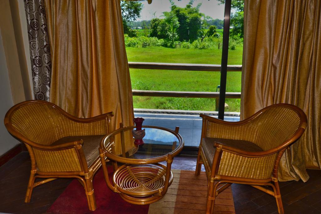 Temple Tiger Green Jungle Resort Kawasoti Quarto foto